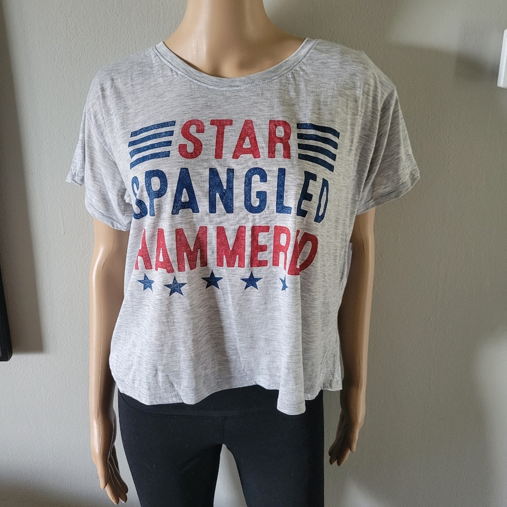 NWOT! CHILLIONAIRE GRAY FOURTH OF JULY STAR SPANGLED HAMMERED SHORT SLEEVE TOP